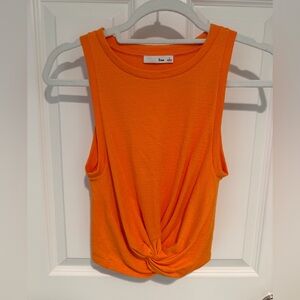 Aritzia Wilfred Free Sleeveless Tee with Knot